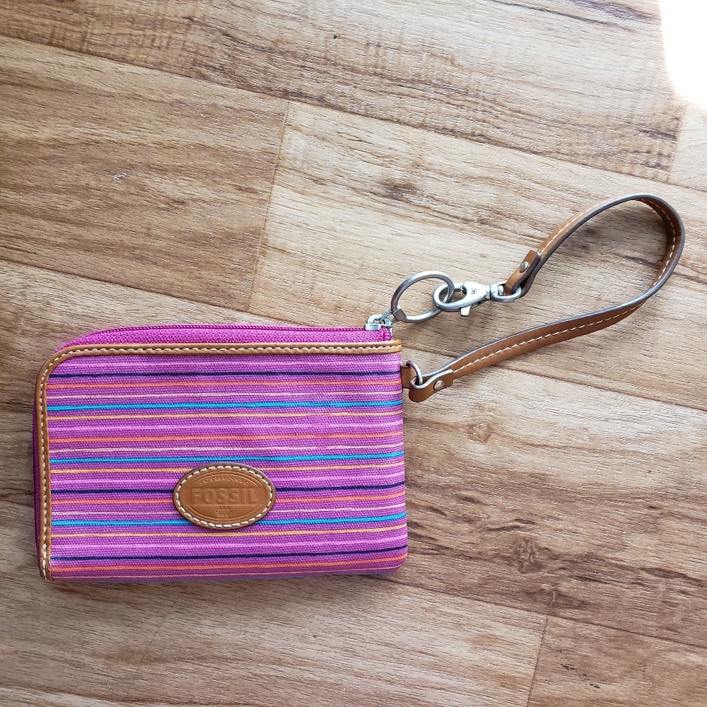 Fossil Wristlet